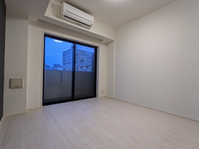 物件内観写真4　(別号室参考写真)