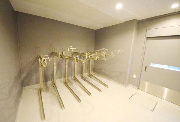 建物設備(駐輪場)