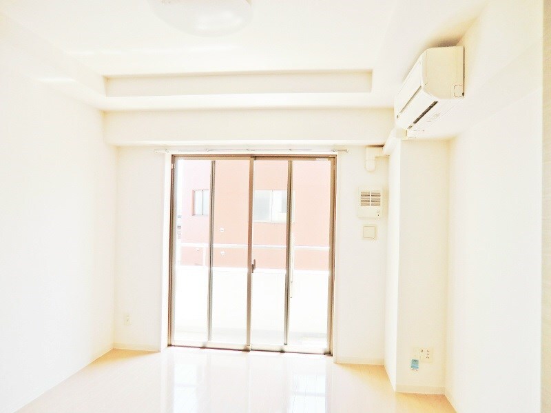 物件内観写真8　(別号室参考写真)