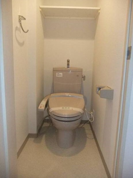 物件内観写真11　(別号室参考写真)