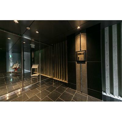 物件外観写真2　(★《見学予約受け付け中》・設備充実ハイグレードマンション★)