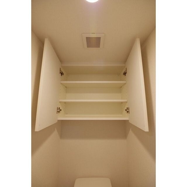 物件内観写真19　(別号室参考写真)