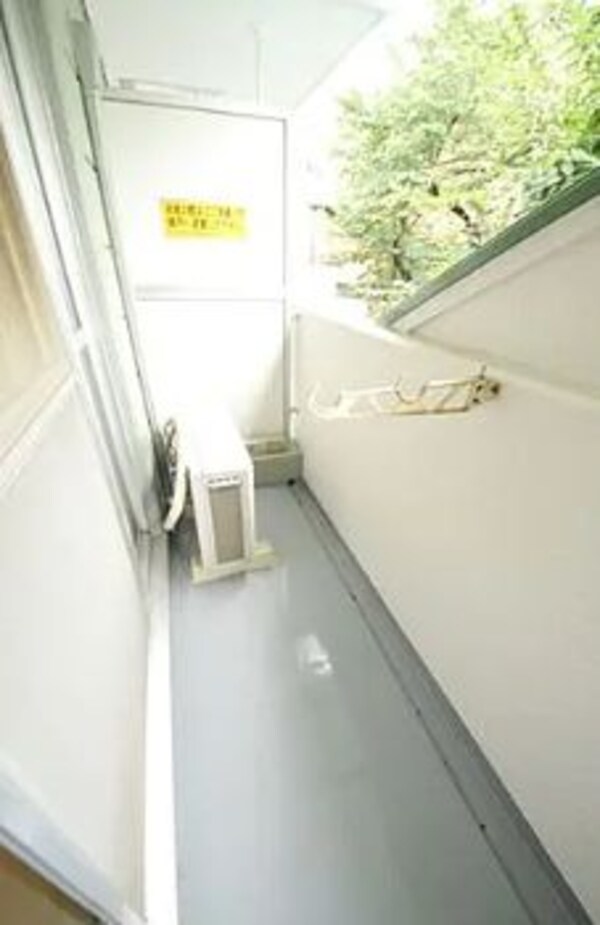 バルコニー(別号室参考写真)