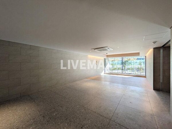 ロビー・ラウンジ