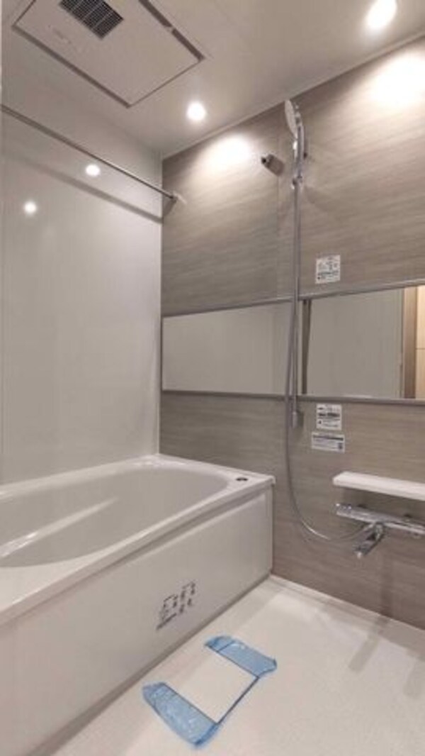 浴室(★《見学予約受け付け中》・設備充実ハイグレードマンション★)
