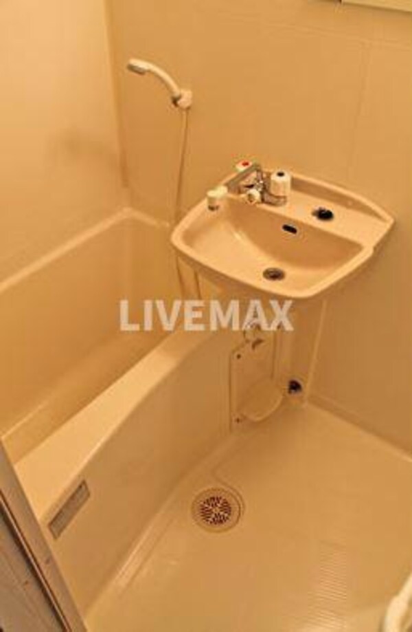 浴室(★《見学予約受け付け中》設備充実のハイグレード賃貸マンション)