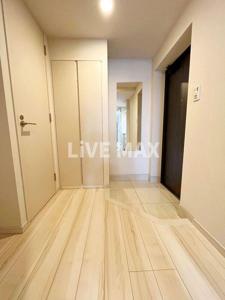 物件内観写真10　(別号室参考写真)