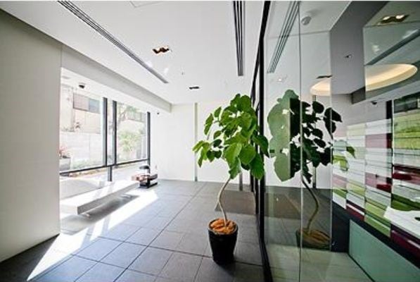 物件外観写真2　(★《見学予約受け付け中》設備充実のハイグレード賃貸マンション)