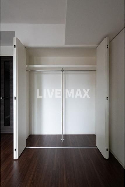 物件内観写真9　(別号室参考写真)