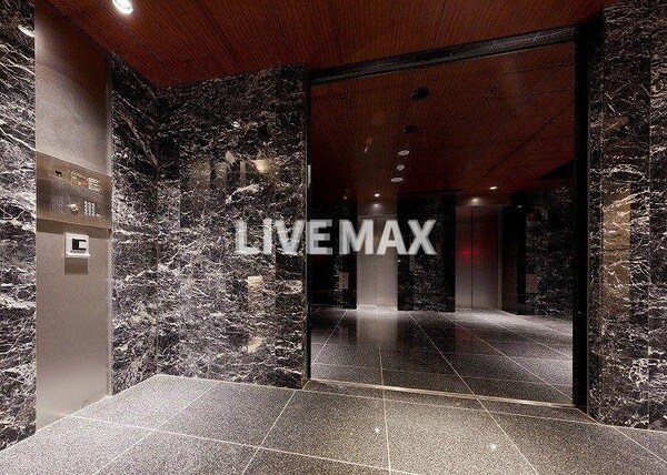 ロビー・ラウンジ(★《見学予約受け付け中》・設備充実分譲賃貸マンション★)