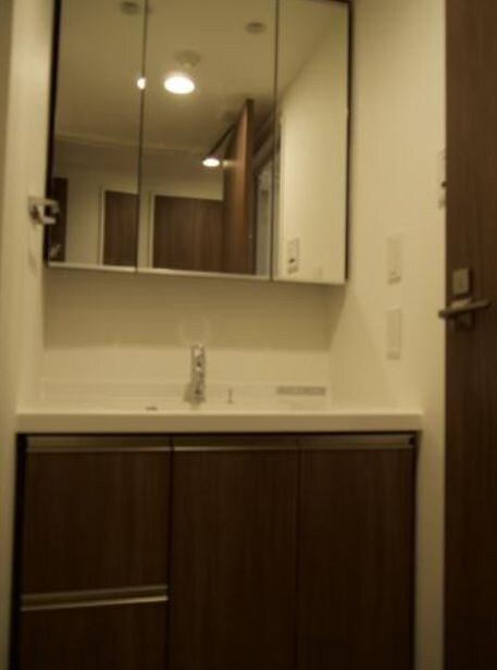 物件内観写真8　(別号室参考写真)