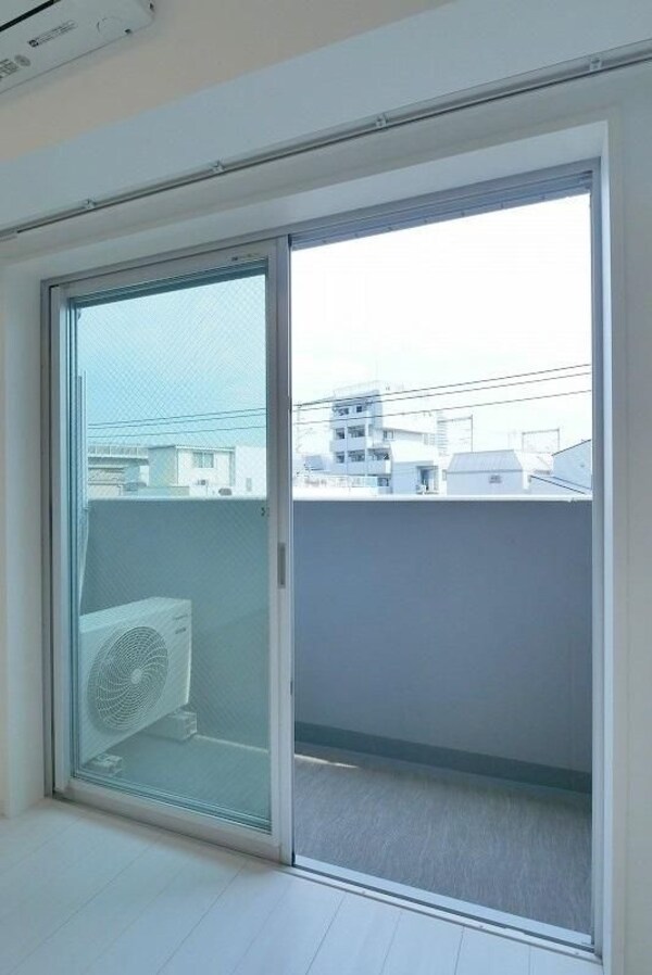 バルコニー(別号室参考写真)