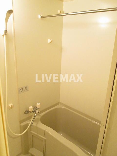 物件内観写真4　(風呂)