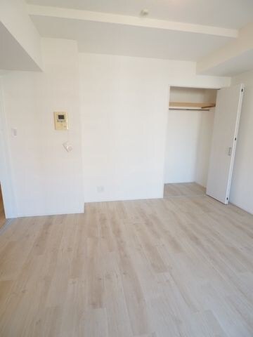 物件内観写真4　(2025年11月室内リノベーション【キッチン・洗面台・浴室・)