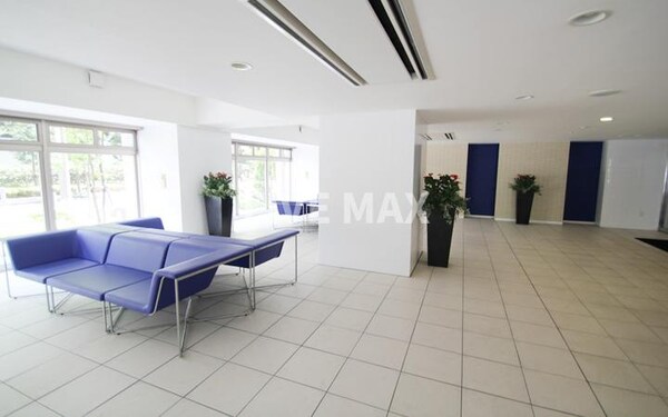 ロビー・ラウンジ