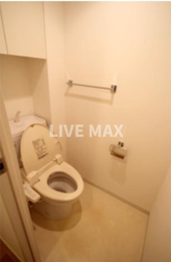 トイレ(別号室参考写真)