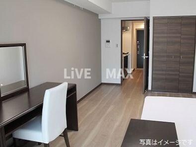 物件内観写真5　(別号室参考写真)