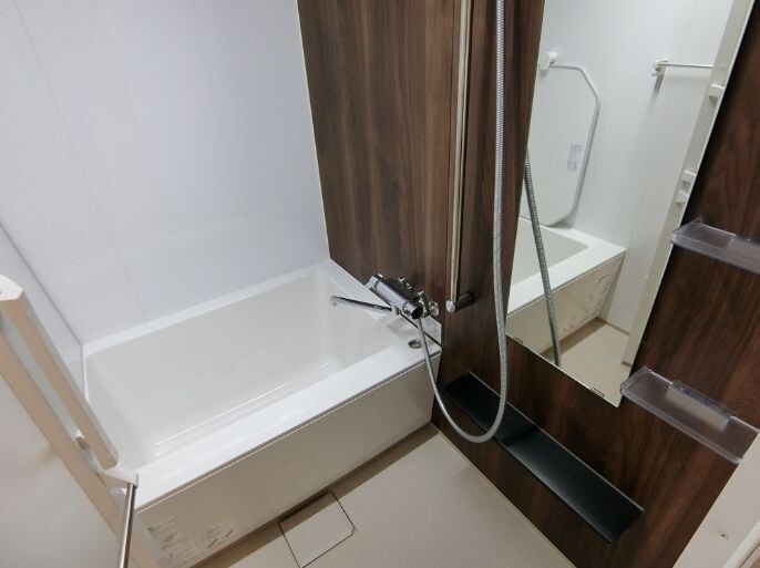 物件内観写真6　(別号室参考写真)