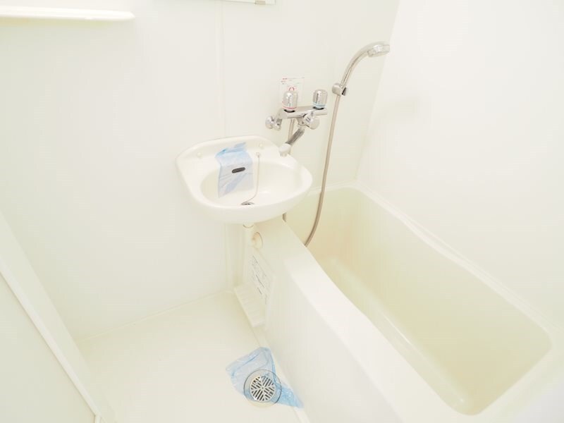 物件内観写真9　(別号室参考写真)