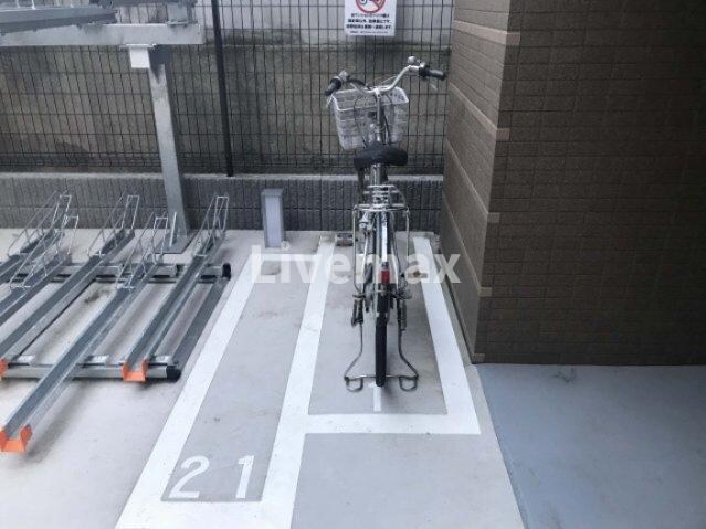 物件外観写真4　(駐輪場)