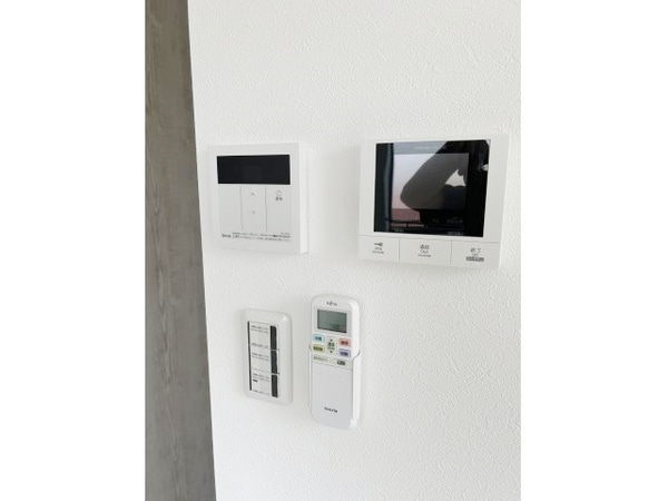 内装他