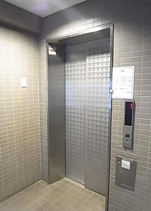 ロビー・ラウンジ