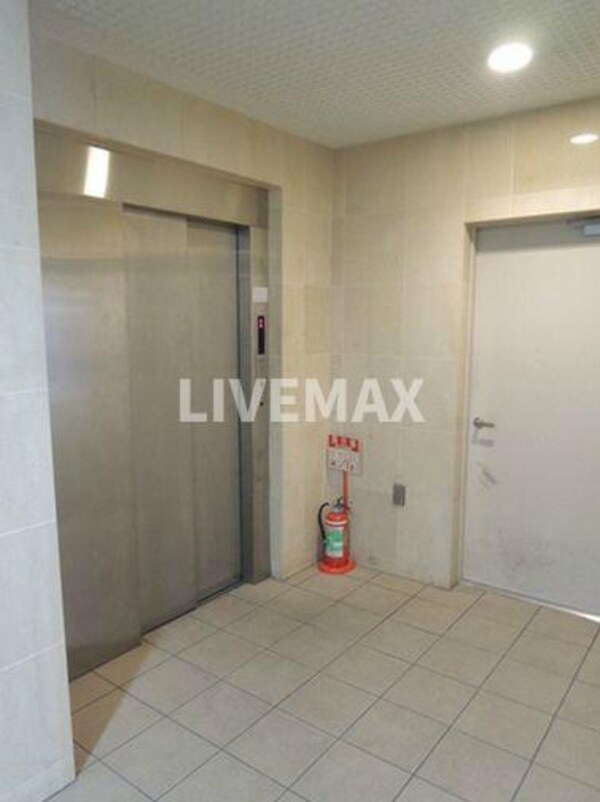 ロビー・ラウンジ