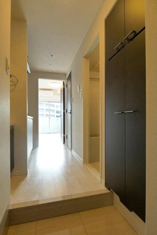 玄関(別号室参考写真)