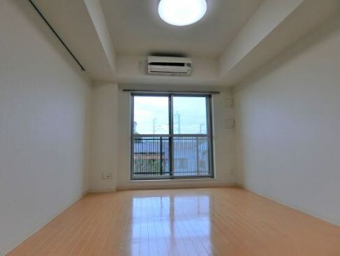 物件内観写真3　(別号室参考写真)