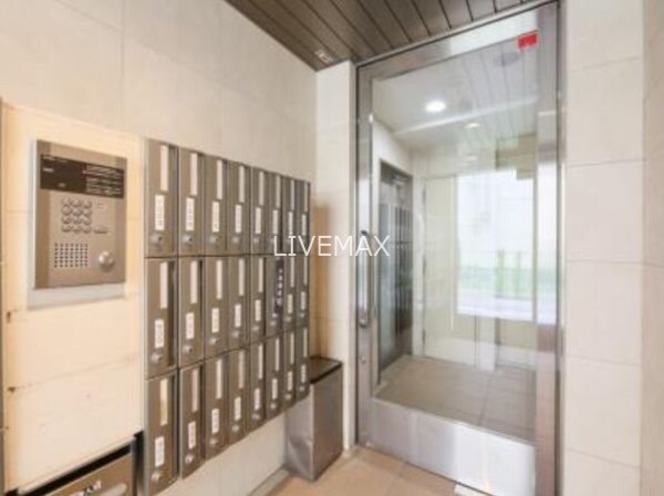 ロビー・ラウンジ