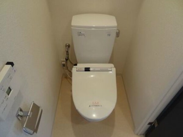 トイレ(★《見学予約受け付け中》設備充実のハイグレード賃貸マンション)