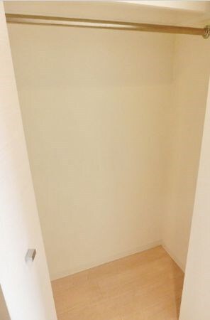 物件内観写真14　(別号室参考写真)