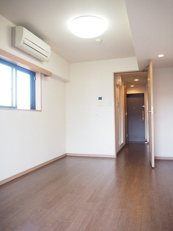 物件内観写真4　(別号室参考写真)