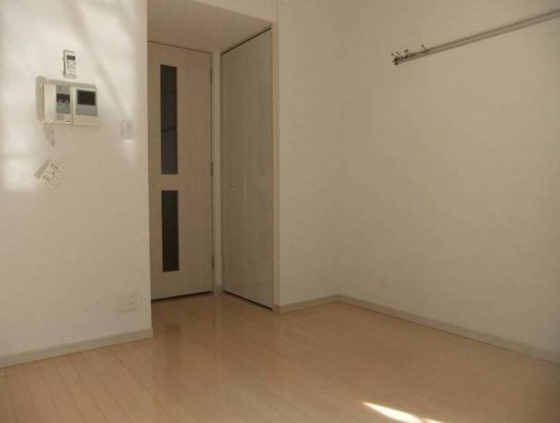 物件内観写真8　(別号室参考写真)