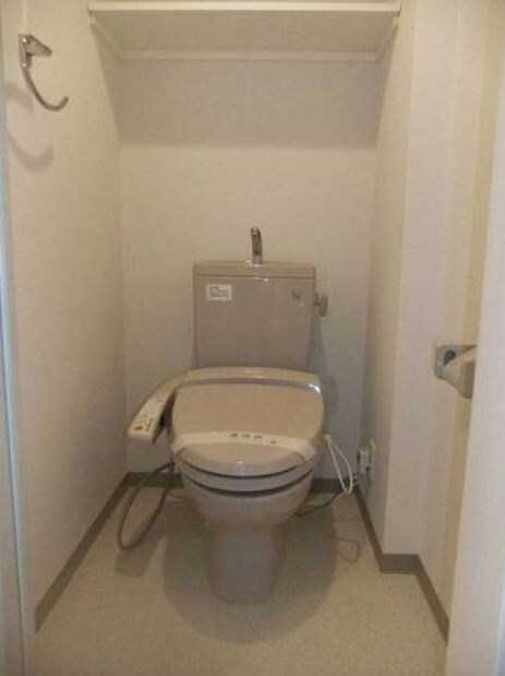 物件内観写真11　(別号室参考写真)