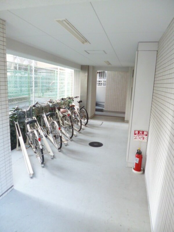 その他(駐輪場)