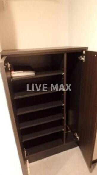 物件内観写真8　(※別号室参考写真)