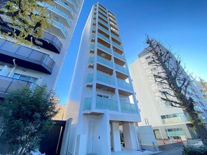 ZOOM白金台外観写真