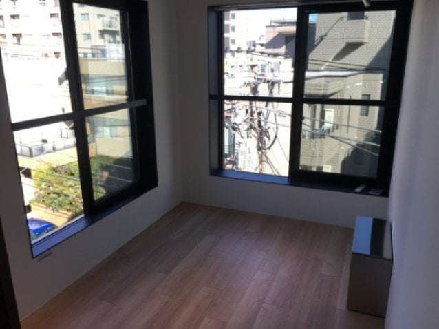 物件内観写真4　(別号室参考写真)