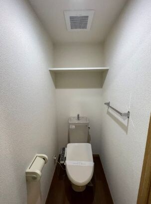 物件内観写真9　(別号室参考写真)