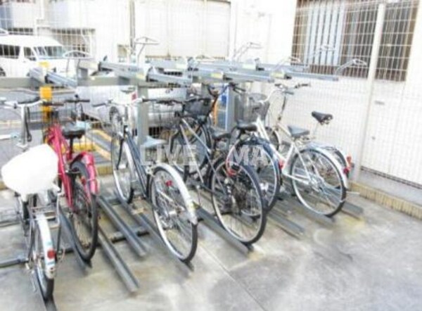 駐車場(駐輪場)