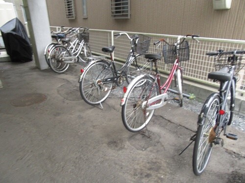 物件内観写真14　(備え付け家具備品)