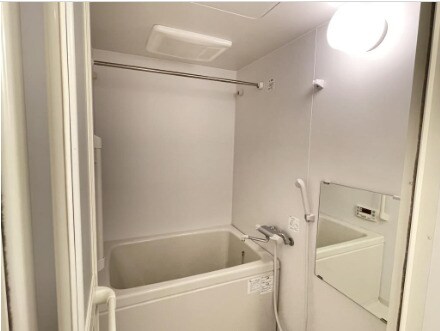 物件内観写真7　(近くには公園や商業施設も豊富！！)