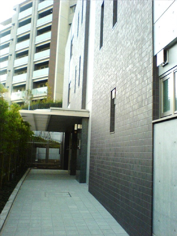 エントランス(　★《見学予約受け付け中》設備充実のハイグレード賃貸マンショ)