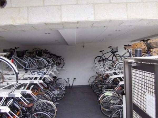 駐車場(駐輪場)