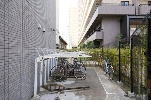 駐車場(駐輪場)