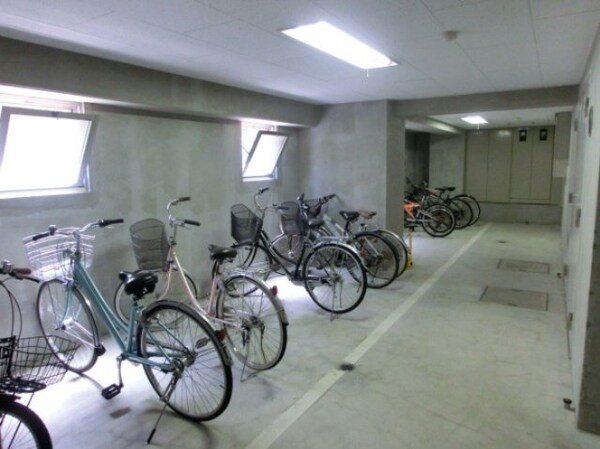 駐車場(駐輪場)