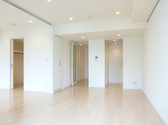 物件内観写真5　(★設備充実のハイグレード賃貸マンションです。お気軽にお問い合)