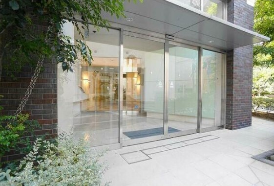 物件外観写真3　(★設備充実のハイグレード賃貸マンションです。お気軽にお問い合)