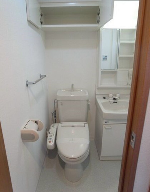 トイレ(★《見学予約受け付け中》設備充実の賃貸マンションです。お気軽)